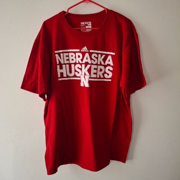T Shirt University of Nebraska Athletics Huskers Cornhuskers Adidas Size 2XL XXL - Picture 2 of 6